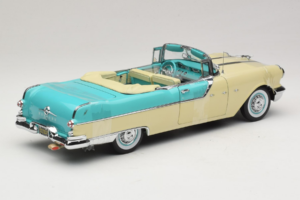 Pontiac Star Chief I Love Lucy Nautilus Blue Vit Sun Star 1:18 5057 Metall — bild 3 av 7