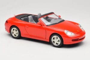 Porsche 911 996 Cabriolet Röd Mira 1:18 6930 Metall — bild 6 av 8