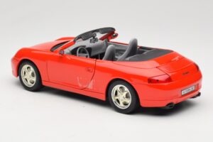 Porsche 911 996 Cabriolet Röd Mira 1:18 6930 Metall — bild 7 av 8