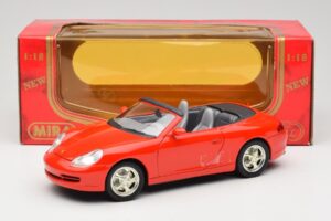 Porsche 911 996 Cabriolet Röd Mira 1:18 6930 Metall — bild 8 av 8