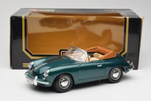 Porsche 356B Cabriolet Grön Bburago 1:18 3051-M1 Metall — bild 8 av 8
