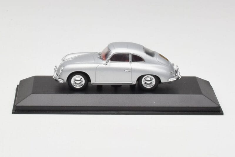 Porsche 356B Coupe Silver Minichamps 1:43 400064321 Metall