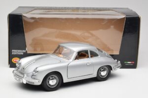 Porsche 356B Silver & Brunt Interiör Bburago 1:18 3021-M2 Metall — bild 8 av 8