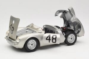 Porsche 550A Spyder #48 Sports Prototype 1955 Maisto 1:18 50341 Metall — bild 2 av 8