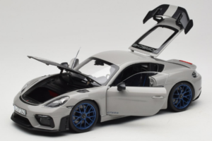Porsche 718 Cayman 982 GT4 RS Weissach Package Chalk Norev 1:18 187253 Metall — bild 3 av 8