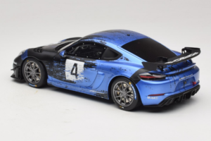 Porsche 718 Cayman GT4 RS Clubsport Svart Blå Otto 1:18 OT469 Resin — bild 5 av 6