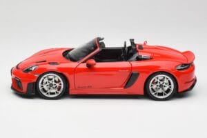 Porsche 718 Spyder RS Guards Red Norev 1:18 187271 Metall — bild 4 av 8