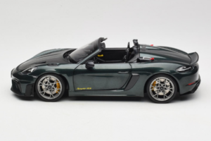 Porsche 718 Spyder RS Weissach Pack Forest Green Norev 1:18 187272 Metall — bild 4 av 8