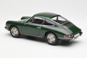 Porsche 901 Grön CMC 1:18 M-067B Metall — bild 5 av 6