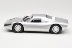Porsche 904 GTS Norev 1:18 187440 Metall — bild 3 av 6
