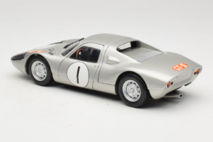 Porsche 904 GTS #1 Japan Grand Prix 1964 Minichamps 1:18 183646701 Metall — bild 7 av 8