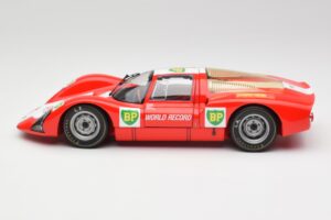 Porsche 906E BP World Record Runs Monza 1967 Minichamps 1:18 100676100 Metall — bild 4 av 8