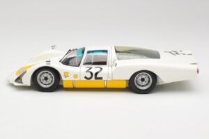 Porsche 906LH #32 Porsche System Engineering G. Schutz / P. De Klerk 24 Hours of Le Mans 1966 Minichamps 1:18 100666132 Metal — bild 4 av 8