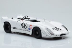 Porsche 908/02 #48 S. McQueen / P. Revson 12 Hours of Sebring 2nd Place Post Race Version 1970 AUTOart 1:18 87072 Metall — bild 6 av 8