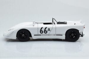 Porsche 908/02 #66A S. McQueen Holtville 1970 AUTOart 1:18 87073 Metall — bild 5 av 8