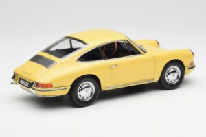 Porsche 911 901 Champagne Gul Kyosho 1:18 08969Y Metall — bild 3 av 8