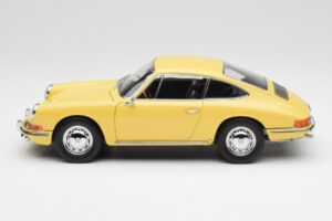 Porsche 911 901 Champagne Gul Kyosho 1:18 08969Y Metall — bild 4 av 8