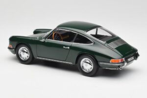 Porsche 911 901 Irish Grön Kyosho 1:18 08969G Metall — bild 7 av 8