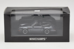 Porsche 911 930 Cabriolet Purple Metallic Minichamps 1:43 PORSCHE006 Metall — bild 4 av 4