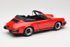 Porsche 911 930 Carrera 3.2 Cabriolet Guards Red Minichamps 1:18 110063030 Metall — bild 3 av 8