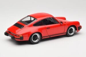 Porsche 911 930 Carrera 3.2 Guards Red Minichamps 1:18 100063021 Metall — bild 3 av 8
