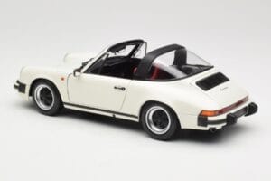 Porsche 911 930 Carrera Targa 3.2 Grand Prix White Minichamps 1:18 100063062 Metall — bild 7 av 8
