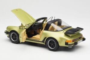 Porsche 911 930 Turbo Targa Grön Metallic Norev 1:18 187526 Metall — bild 7 av 10
