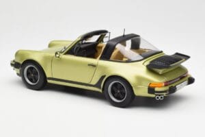 Porsche 911 930 Turbo Targa Grön Metallic Norev 1:18 187526 Metall — bild 9 av 10