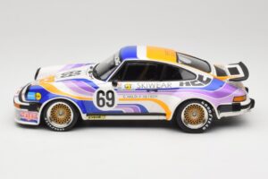 Porsche 911 934 Schiller Racing Team #69 R. Haldi / H. Vetsch 24 Hours of Le Mans 1976 Minichamps 1:18 155766469 Metall — bild 3 av 6