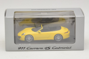 Porsche 911 991 Carrera 4S Cabriolet Gul Minichamps 1:43 WAP0201120C Metall — bild 5 av 5