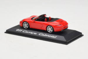 Porsche 911 991 Carrera Cabriolet Röd Minichamps 1:43 WAP0200120C Metall — bild 3 av 4