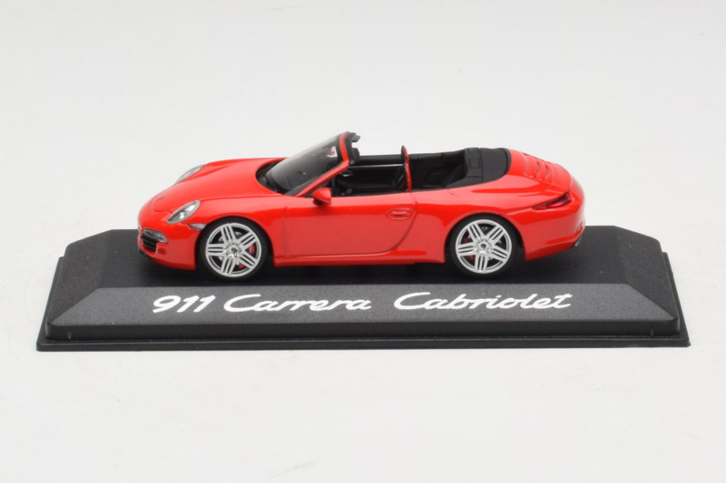 Porsche 911 991 Carrera Cabriolet Röd Minichamps 1:43 WAP0200120C Metall