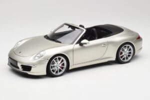 Porsche 911 991 Carrera S Cabriolet GT Silver Metallic Minichamps 1:18 100061030 Metall