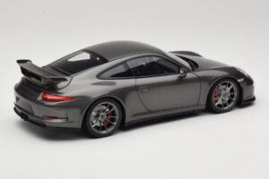 Porsche 911 991 GT3 Grey Metallic Minichamps 1:18 110062720 Metall — bild 3 av 8