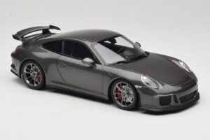 Porsche 911 991 GT3 Grey Metallic Minichamps 1:18 110062720 Metall — bild 6 av 8