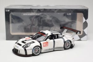 Porsche 911 991 GT3 R #911 2015 Minichamps 1:18 155156000 Metall — bild 6 av 6