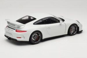 Porsche 911 991 GT3 Vit Med Silverfälgar Minichamps 1:18 113062721 Metall — bild 3 av 8