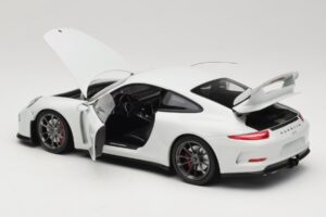 Porsche 911 991 GT3 Vit Med Silverfälgar Minichamps 1:18 113062721 Metall — bild 5 av 8