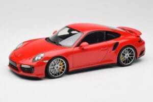 Porsche 911 991 Turbo S Guards Red Minichamps 1:18 110067122 Metall