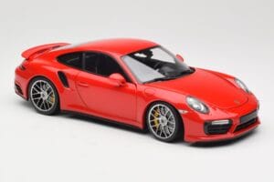 Porsche 911 991 Turbo S Guards Red Minichamps 1:18 110067122 Metall — bild 6 av 8