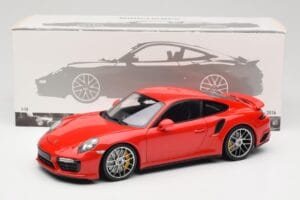 Porsche 911 991 Turbo S Guards Red Minichamps 1:18 110067122 Metall — bild 8 av 8