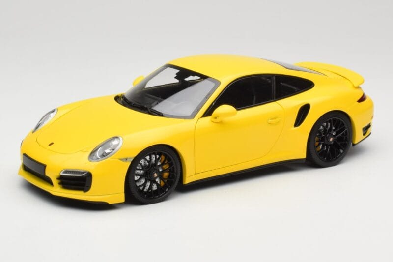 Porsche 911 991 Turbo S Gul Med Svarta Fälgar Minichamps 1:18 110062321 Metall