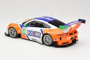 Porsche 911 991.1 GT3 R Core Autosport #54 J. Bennett / C. Braun / P. Long / N. Jonsson 24 Hours of Daytona 2017 Minichamps 1 — bild 5 av 6