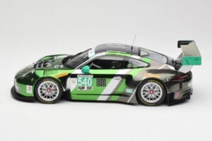 Porsche 911 991.1 GT3 R #540 Black Swan Racing P. Long / T. Pilgrim 24h Daytona 2016 Minichamps 1:18 155166540 Metall — bild 3 av 6