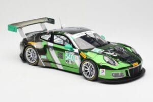Porsche 911 991.1 GT3 R #540 Black Swan Racing P. Long / T. Pilgrim 24h Daytona 2016 Minichamps 1:18 155166540 Metall — bild 4 av 6