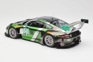 Porsche 911 991.1 GT3 R #540 Black Swan Racing P. Long / T. Pilgrim 24h Daytona 2016 Minichamps 1:18 155166540 Metall — bild 5 av 6