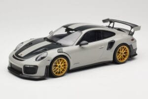 Porsche 911 991.2 GT2 RS Chalk Weissach Package Guldade Fälgar Minichamps 1:18 155068304 Metall