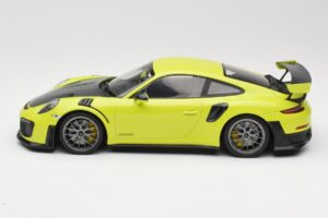 Porsche 911 991.2 GT2 RS Limegrön med Silverfärgade Fälgar Minichamps 1:18 155068309 Metall — bild 3 av 6