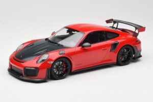 Porsche 911 GT2 RS 991.2 Röd Svarta Fälgar Minichamps 1:18 155068307 Metall