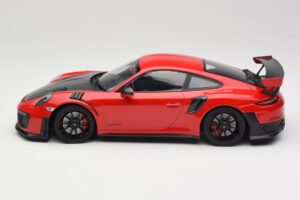 Porsche 911 GT2 RS 991.2 Röd Svarta Fälgar Minichamps 1:18 155968307 Metall — bild 3 av 6